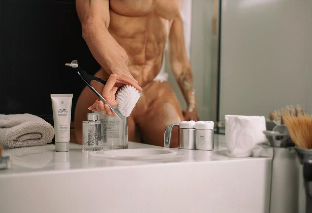 bathroom grooming